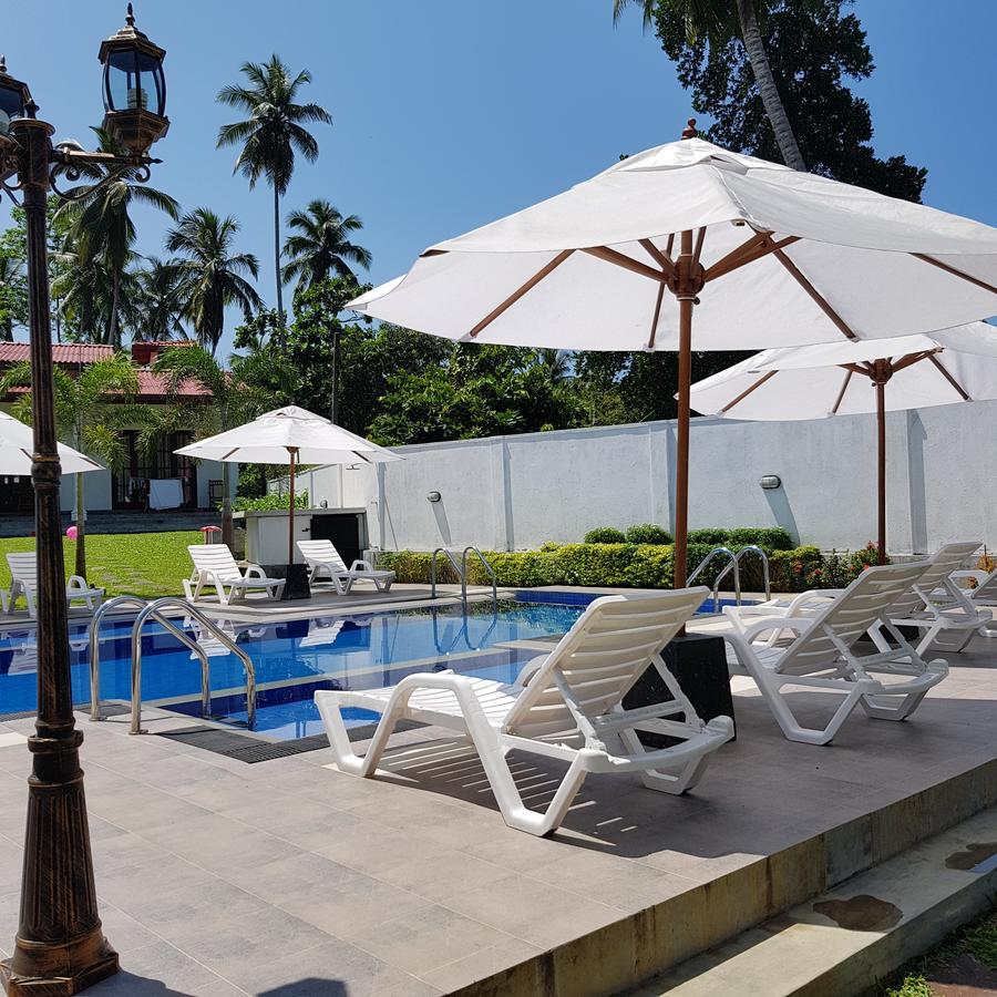Sithi Villa Hikkaduwa Ngoại thất bức ảnh