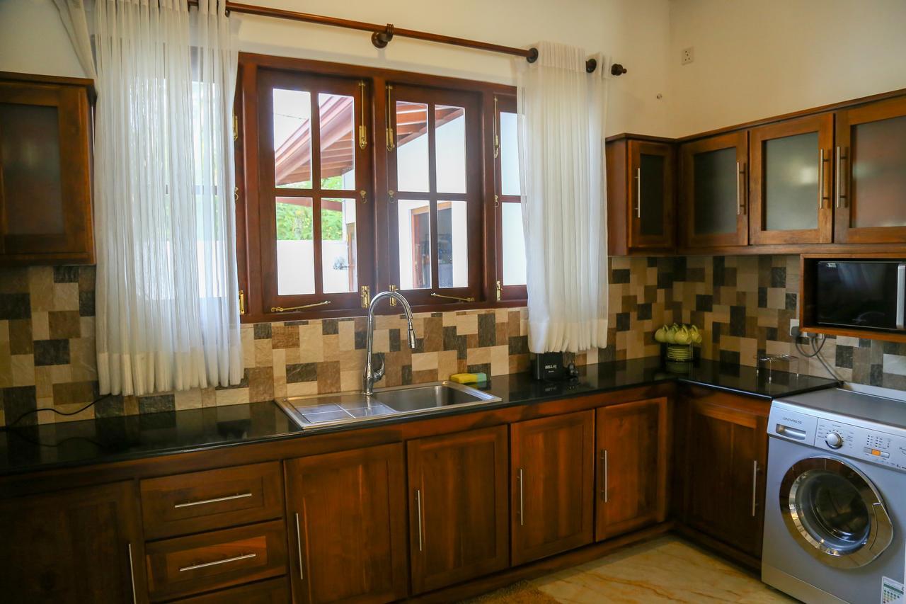 Sithi Villa Hikkaduwa Ngoại thất bức ảnh